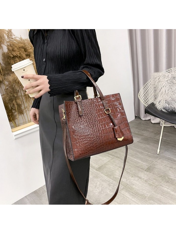 Women 's bag 2020 new European and American fashion Crocodile oil wax leather large bag large capacity single shoulder Crossbody portable Tote Bag
